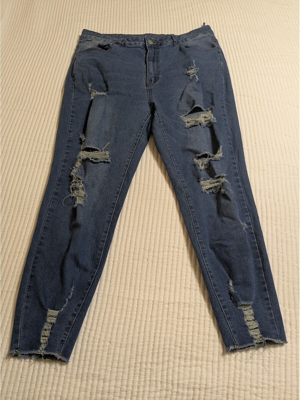 Shein 2XL Distressed Relaxed Fit Jeans